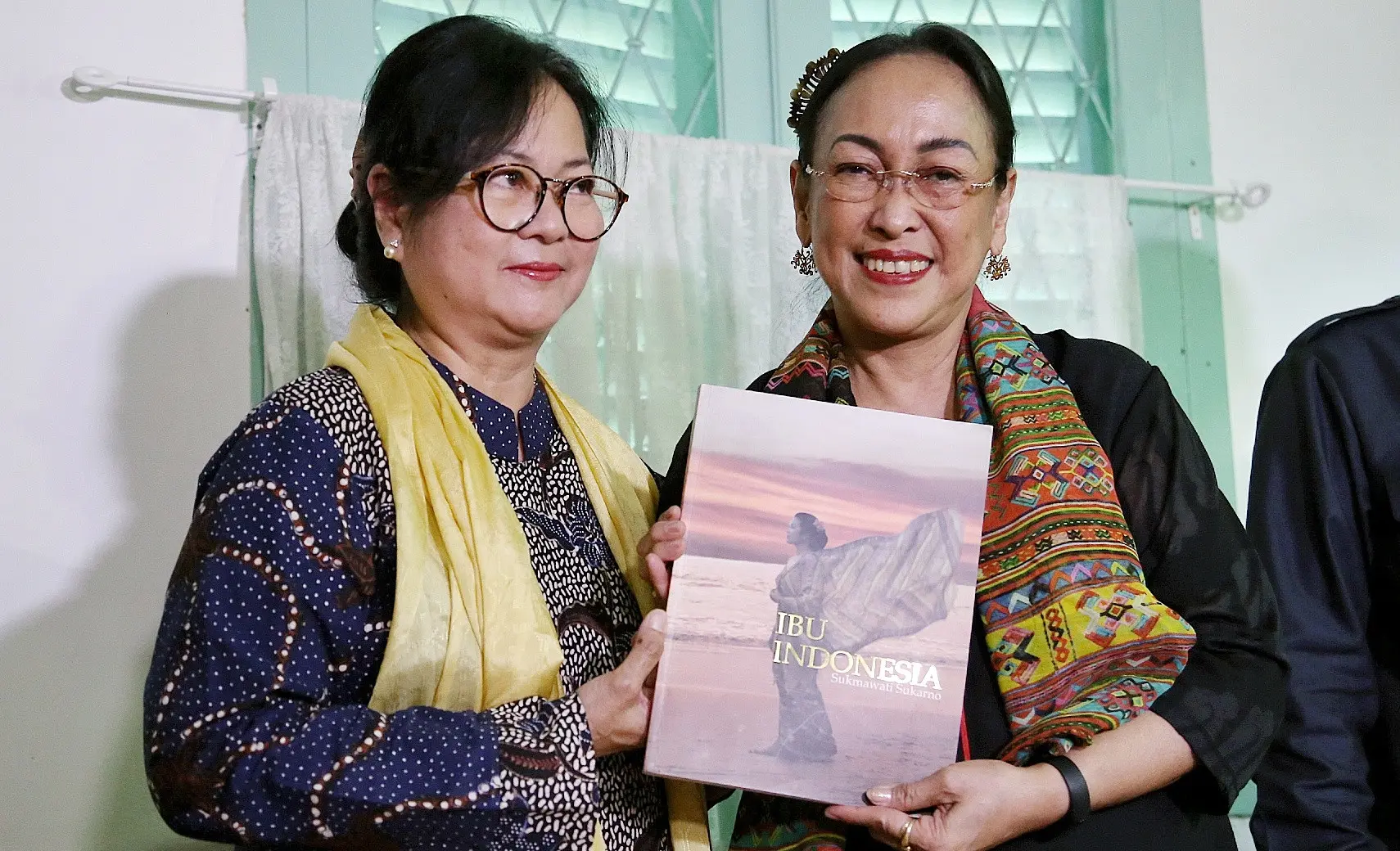 Preskon Permohonan maaf Sukmawati Soekarnoputri terkait puisi Indonesia (Nurwahyunan/bintang.com)