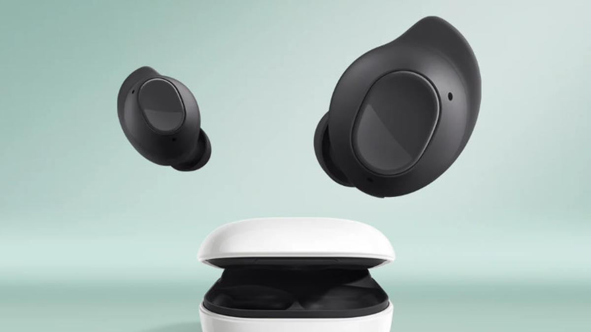 Beda galaxy buds dan galaxy buds plus deals