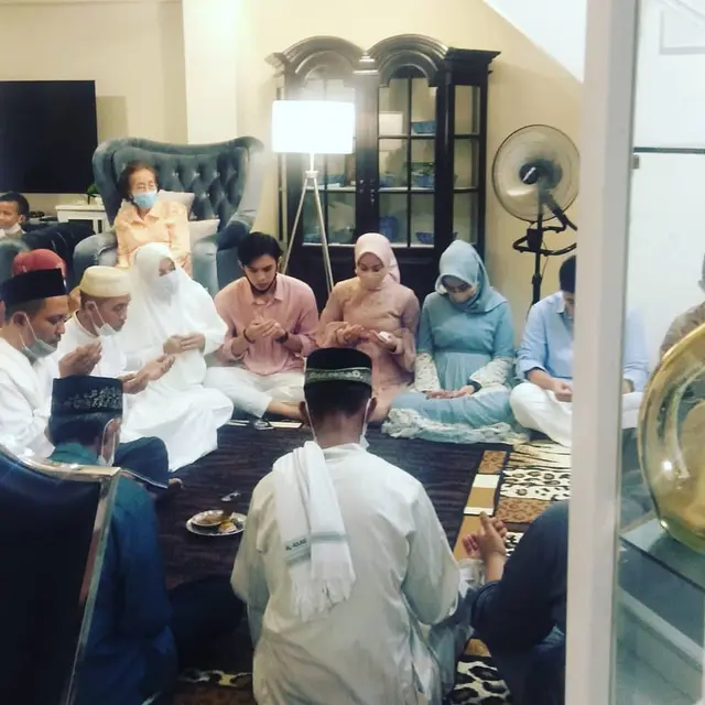 6 Momen Tasyakuran 4 Bulan Kehamilan Dinda Hauw, Digelar di Manado