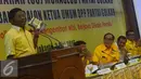 Sekjen DPP Partai Golkar, Idrus Marham menyatakan tak akan maju mencalonkan diri sebagai bakal calon ketua umum Partai Golkar, saat sosialisasi panitia pengarah Musyawarah Nasional Luar Biasa Partai Golkar, Jakarta, Senin (2/5). (Liputan6.com/Johan Tallo)