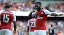 Alexandre Lacazette resmi bergabung Arsenal pada Rabu (6/7/2017). Penyerang timnas Prancis itu datang dari Olympique Lyon dengan total banderol 53 juta poundsterling (Rp 915 miliar) dengan kontrak berdurasi lima musim. (AFP/Olly Greenwood)