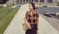Prilly Latuconsina Jalan-Jalan di Kampus Omara Esteghlal, Napak Tilas ke St.Olaf Minnesota