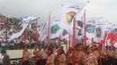 Pramuka dari berbagai daerah memeriahkan acara perayaan Hari Olahraga Nasional ke-34 di Stadion Dr. H. M. Soebroto, Magelang, Sabtu (9/9/2017). Haornas tahun ini mengangkat tema "Olah Raga yang Menyatukan Kita". (Bola.com/Dorojatun)  