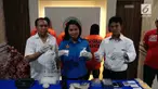 Polres Jakarta Selatan menangkap 4 pengedar sabu, disita juga 451 gram sabu, paket besar ganja, dan timbangan digital