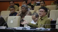 Mendagri Sentil Gubernur Riau yang Pergi ke Luar Negeri saat Karhutla