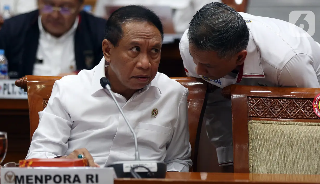 Menteri Pemuda dan Olahraga (Menpora) Zainudin Amali saat Rapat Kerja (Raker) dengan Komisi III DPR RI di Kompleks Parlemen, Senayan, Jakarta, Senin (29/8/2022). Rapat tersebut membahas program naturalisasi Sandy Walsh dan Jordi Amat. (Liputan6.com/Johan Tallo)