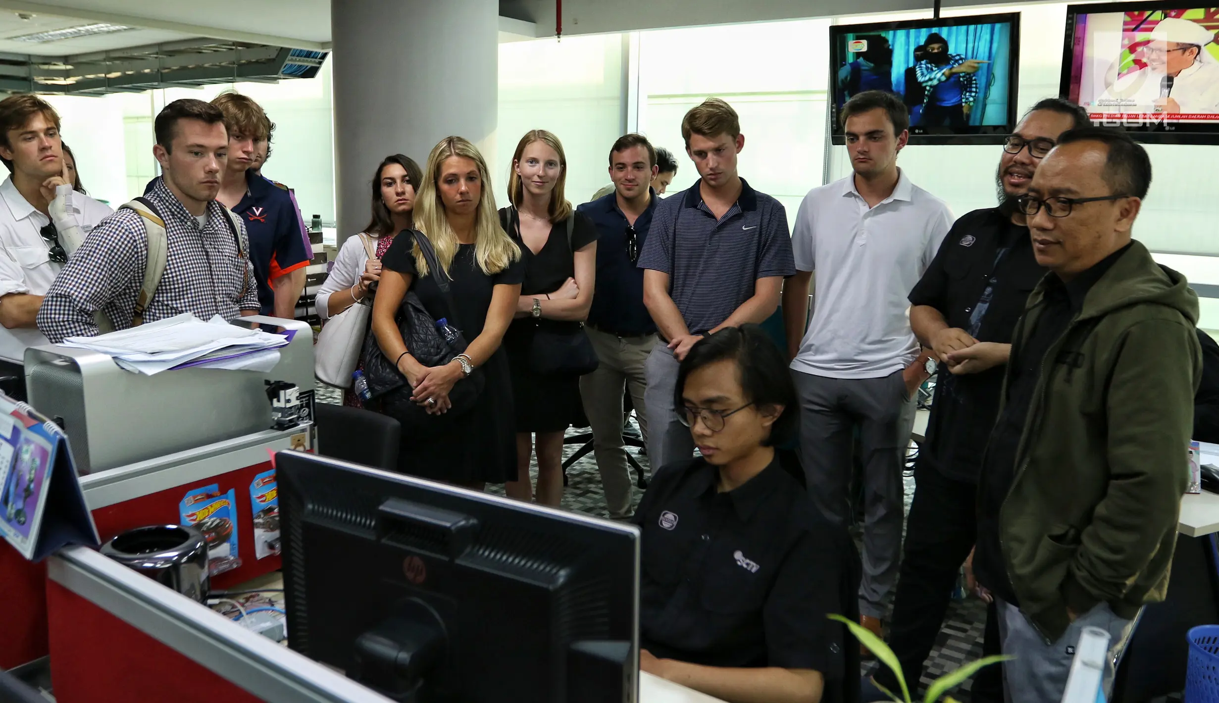 FOTO: Kunjungan Mahasiswa Virginia University ke Studio SCTV - Foto ...