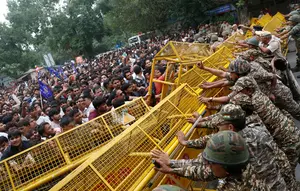 Kebocoran Soal Ujian Picu Aksi Protes Besar-besaran di India