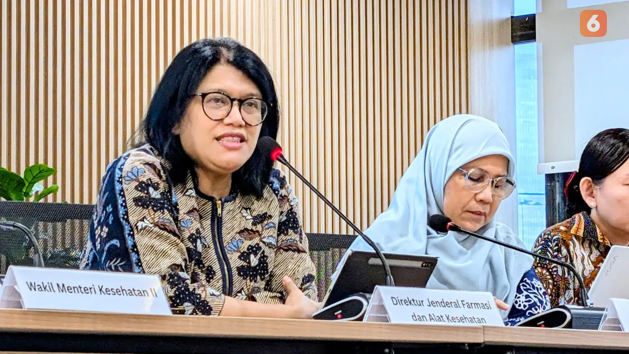 Direktur Jenderal Kefarmasian dan Alat Kesehatan Kementerian Kesehatan, dr. Rizka Andalucia