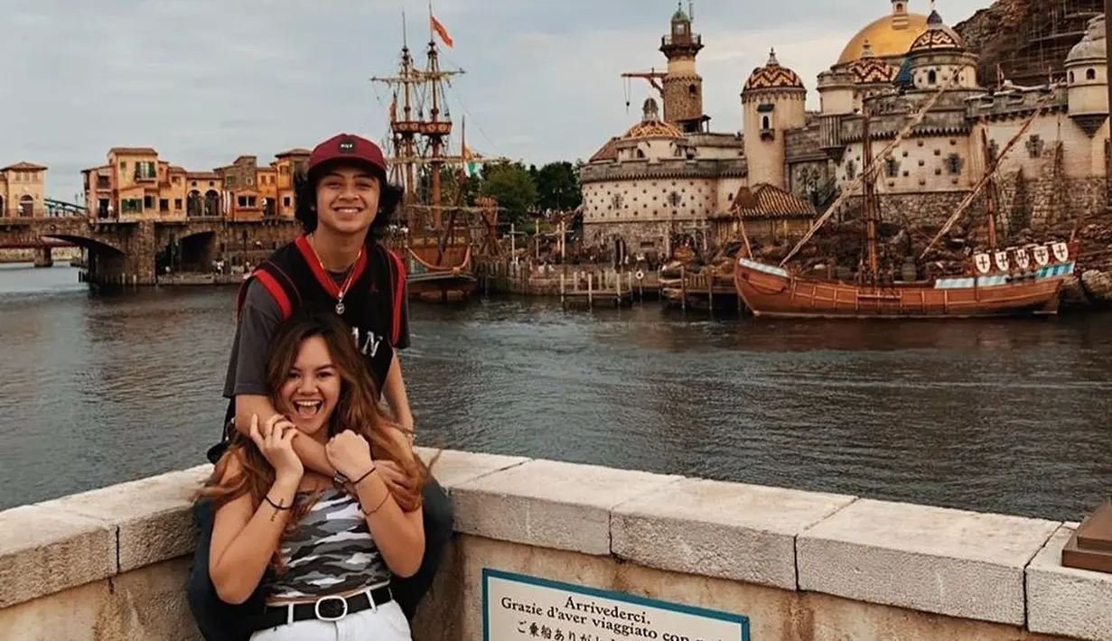 Bastian Steel dan Shafa Harris (Instagram/shafaharris)