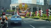 Armada pertama&nbsp;taksi&nbsp;Bluebird Holden Torana yang digunakan oleh&nbsp;Direktur Utama PT Blue Bird Tbk, Adrianto Djokosoetono berkeliling&nbsp;Jakarta belum lama ini. (Dok&nbsp;Bluebird)