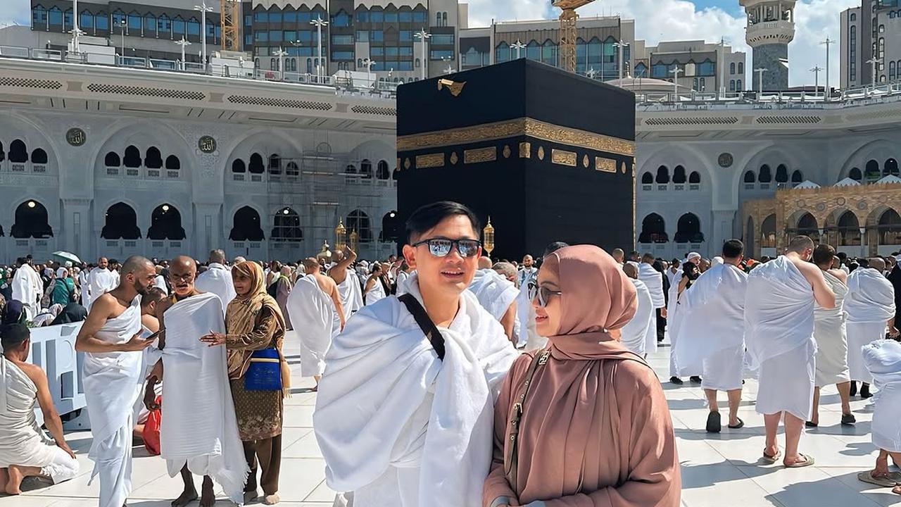 LDR Indonesia - Qatar, Ini Kisah Cinta Fitri Carlina yang Selalu Harmonis Bareng Suami Pilot