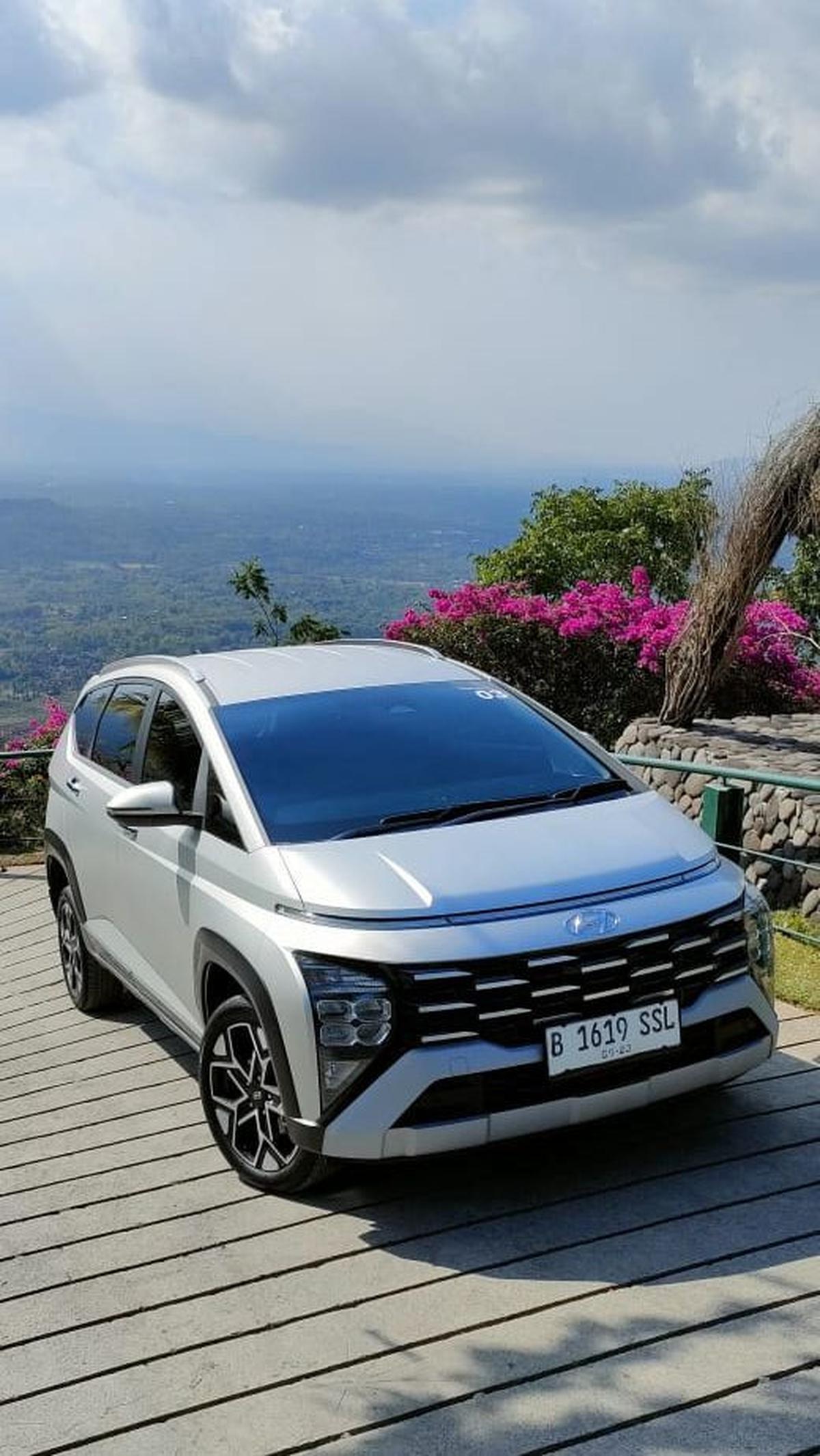 Stargazer X merupakan crossover yang menawarkan tampilan sporty dengan kenyamanan&nbsp; dan modern MPV ala Hyundai.&nbsp;
