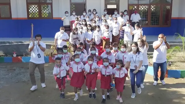 Renovasi Sekolah BRI