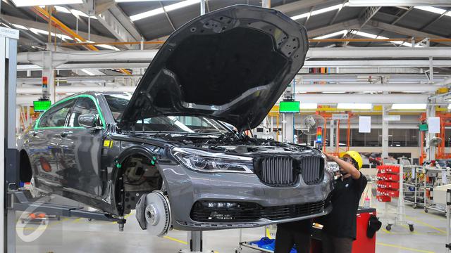 20161130- BMW Seri 7 Dirakit di Indonesia-Jakarta- Angga Yuniar