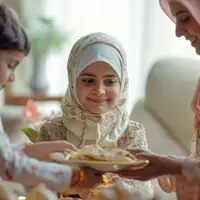 Mengajarkan anak tentang sedekah tidak harus dengan cara yang rumit atau penuh teori. Justru, melalui kebiasaan kecil yang dilakukan bersama keluarga, anak bisa belajar bahwa berbagi adalah bagian dari kebahagiaan. (foto/dok: freepik)