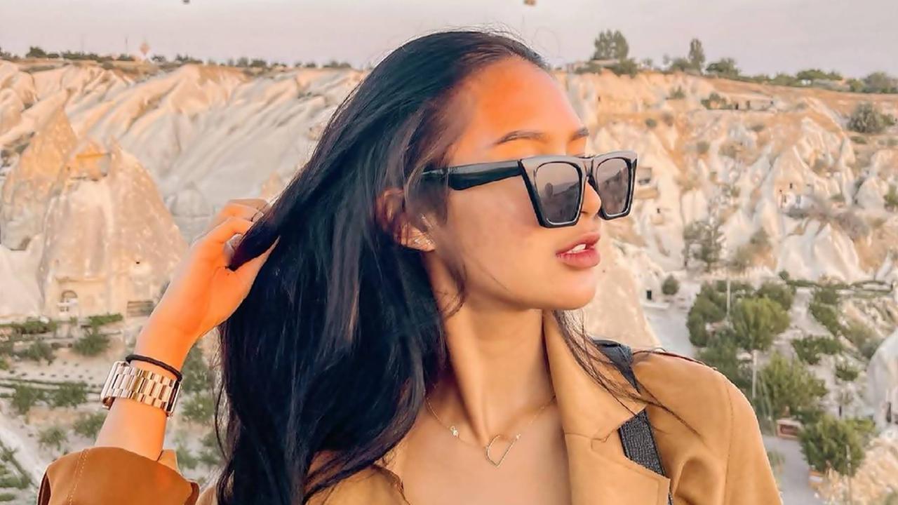 FOTO: Gaya Soraya Rasyid Tampil Stylish Saat di Turki Ini Curi Perhatian