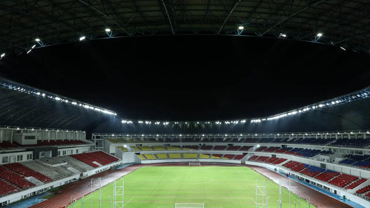 Stadion Jatidiri