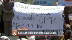Ratusan guru honorer berunjuk rasa di Kantor Bupati Tegal menuntut pengangkatan jadi PNS.