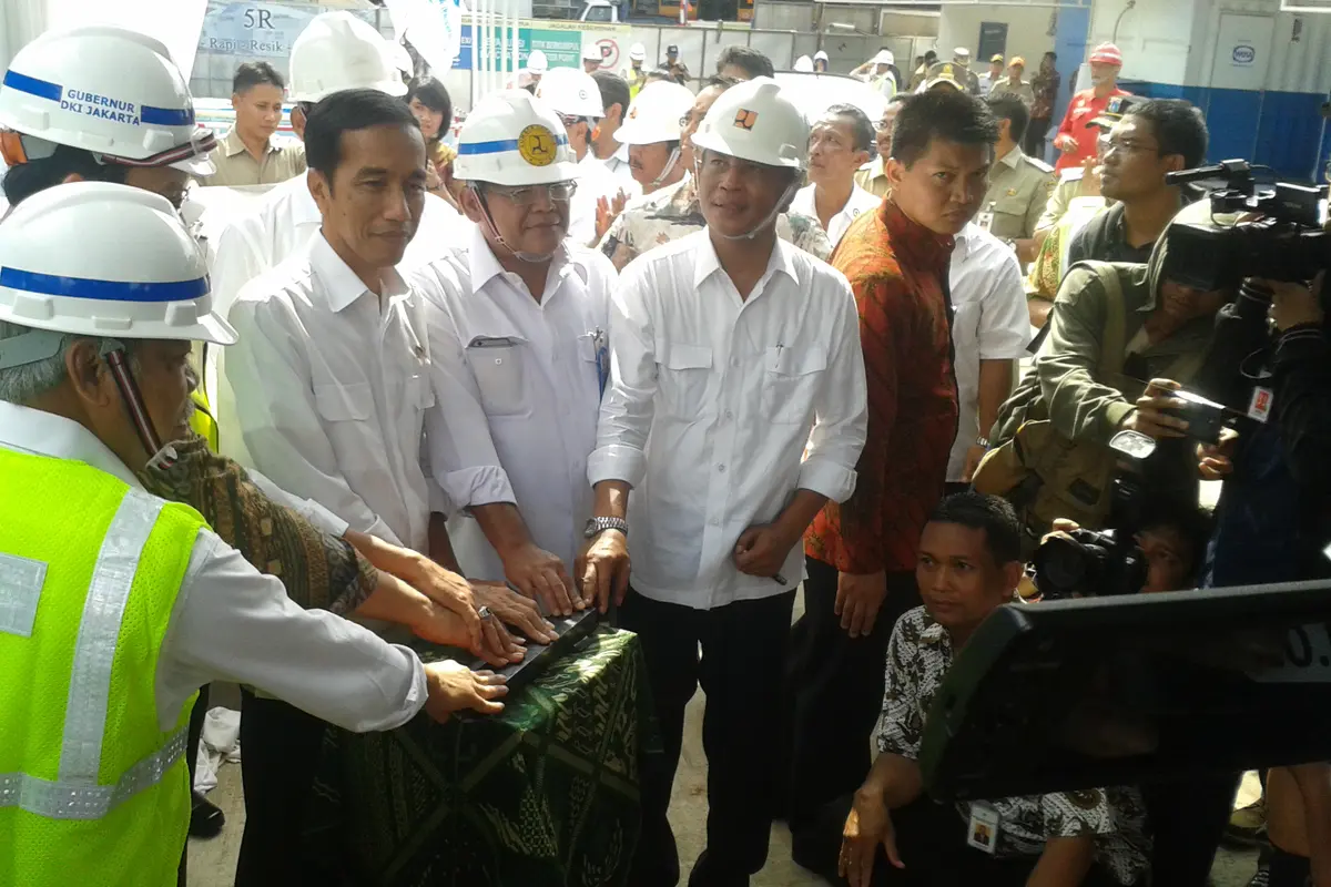 Usai Batalkan BG Jadi Kapolri, Jokowi Resmikan Sodetan Ciliwung
