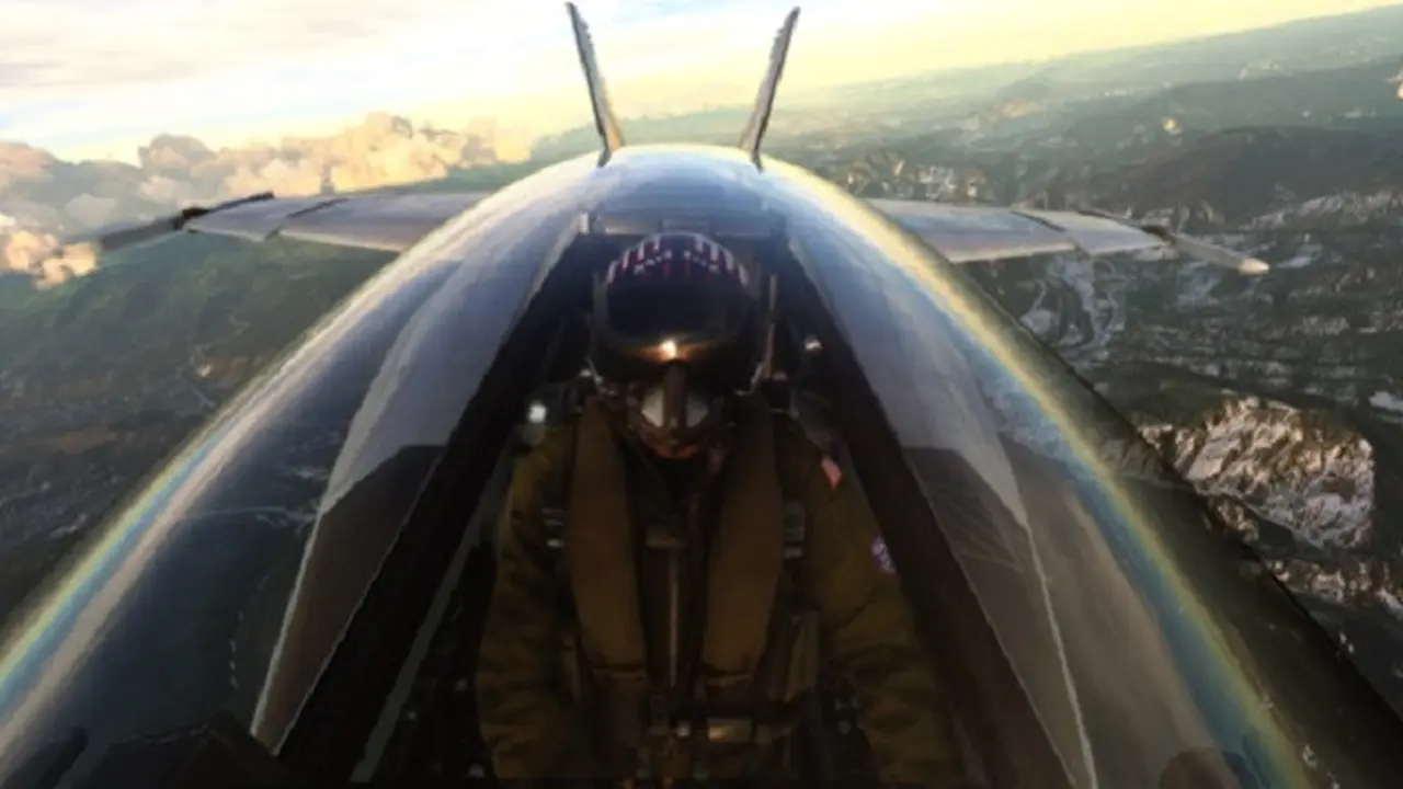 Cuplikan trailer Microsoft Flight Simulator Top Gun: Maverick (YouTube Xbox)