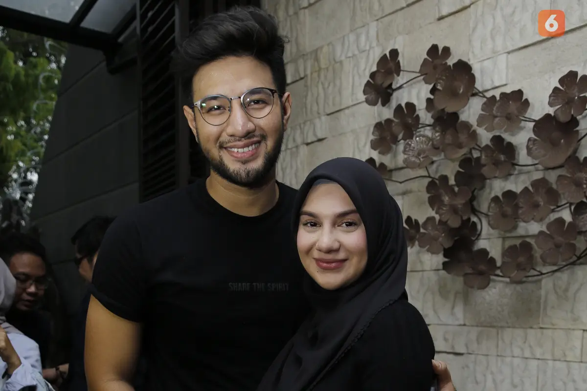[Fimela] Ammar Zoni dan Irish Bella