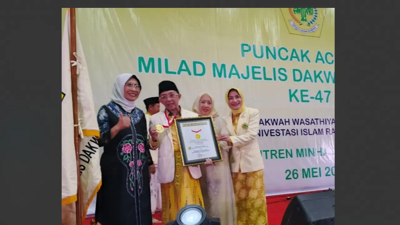 Puncak tasyakuran Milad ke-47 Pengurus Pusat Majelis Dakwah Islamiyah dan berhasil cetak rekor MURI.