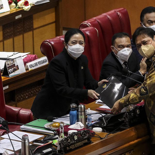 Isi Lengkap Uu Cipta Kerja 812 Halaman Yang Diserahkan Ke Jokowi Bisnis Liputan6 Com