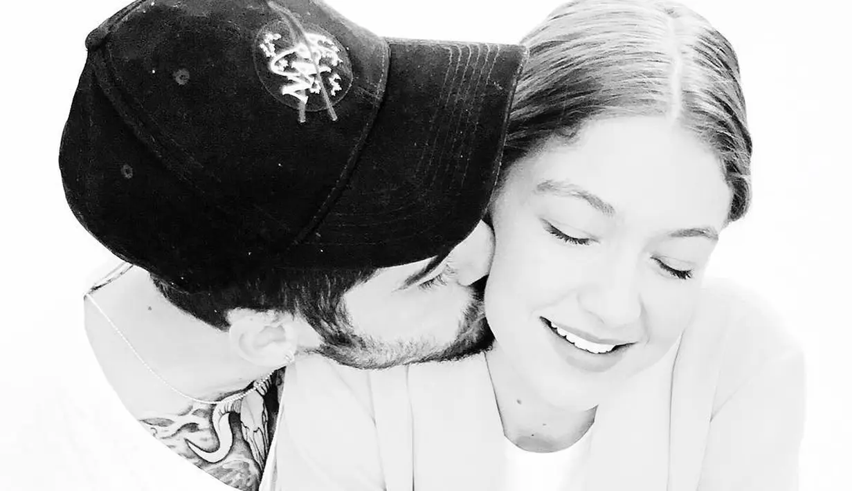 Seperti yang sudah diketahui, Gigi Hadid sendiri kini sering mengunggah kebersamaannya dengan Zayn Malik usai balikan. (instagram/zayn)