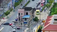 14 Tahun Bertahan di Tengah Jalan, Rumah Ini Akhirnya Digusur