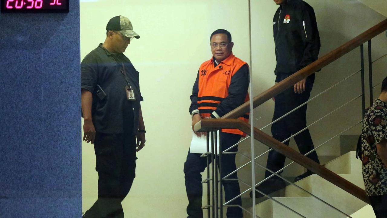 FOTO: Bupati Pati Sudewo Resmi Ditahan KPK