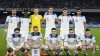 Skuad Inggris berfoto sesaat menjelang duel melawan Italia pada laga pertama grup C kualifikasi Euro 2024, Jumat (23/3/2023). (AP Photo/Alessandra Tarantino)