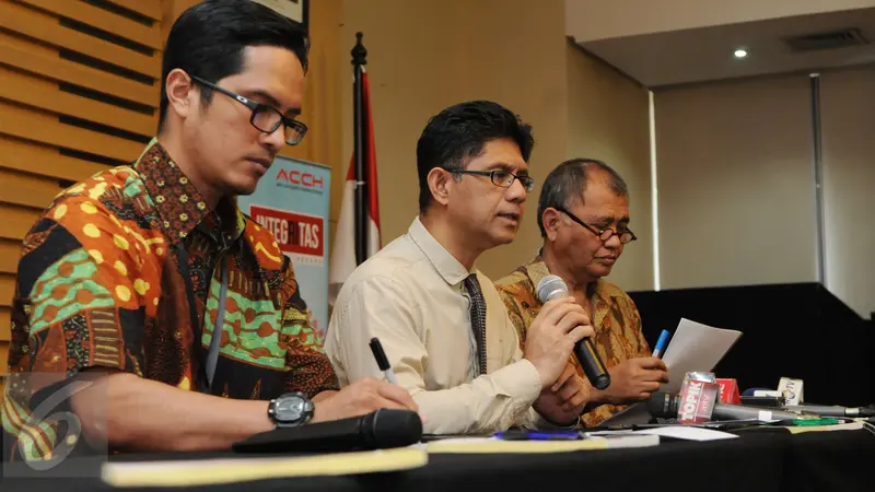 20161215-Barang Bukti OTT Deputi Bakamla yang Terima Suap Rp 2 Miliar-Jakarta