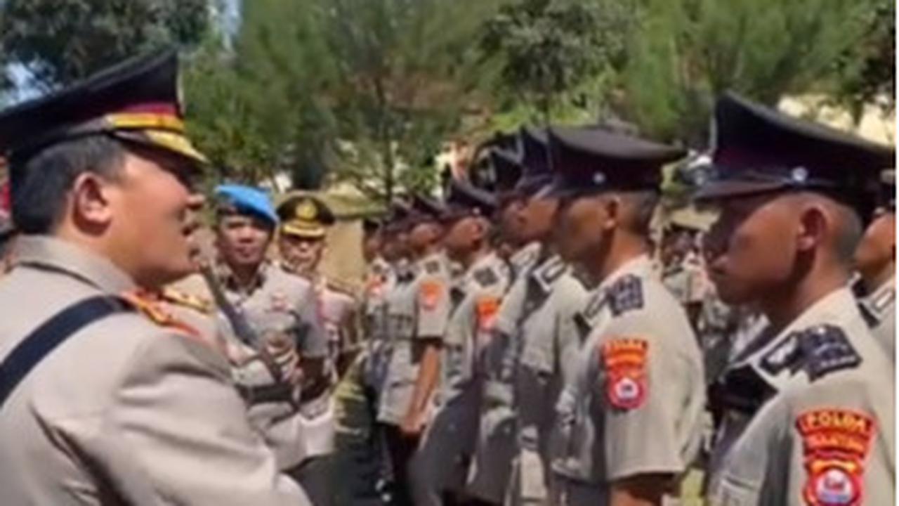"Perjuangannya luar biasa," balasnya.