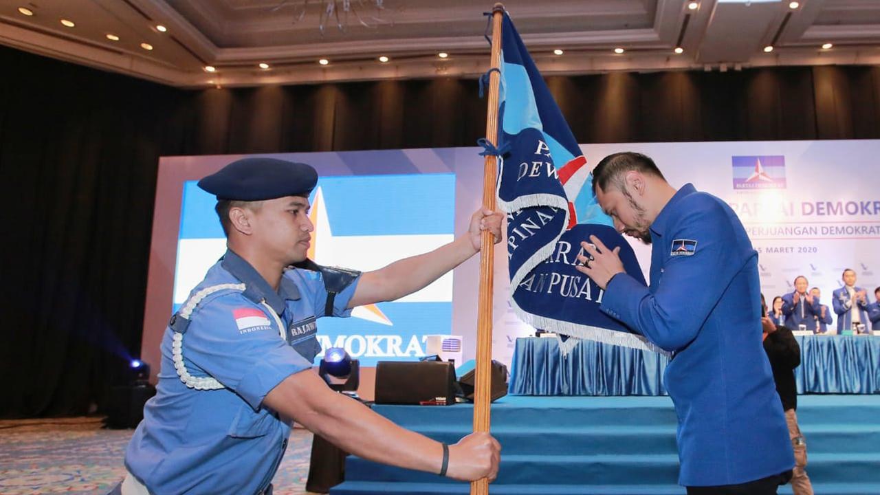 Momen AHY Kibarkan Panji Demokrat
