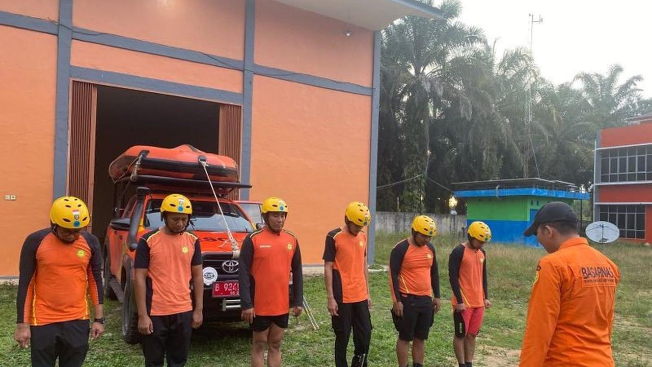 Tim SAR Terus Lakukan Pencarian Bocah Tenggelam di Sungai Batang Tebo, Jambi