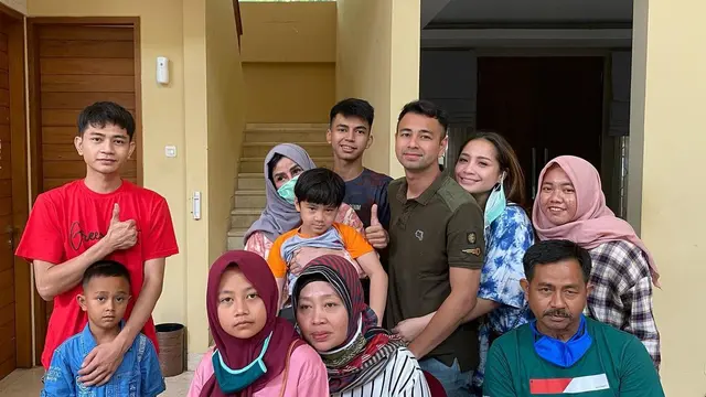 6 Potret Ayah Dimas Ahmad, Disebut Mirip dengan Papa Raffi Ahmad