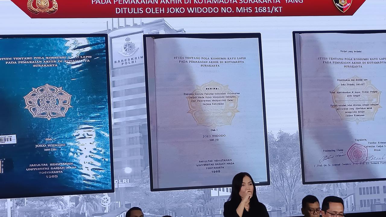 Bareskrim perlihatkan ijazah Jokowi