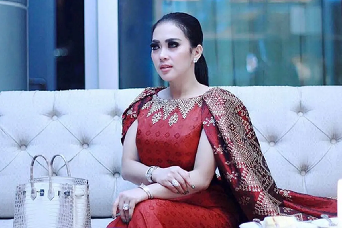 [Bintang] Syahrini