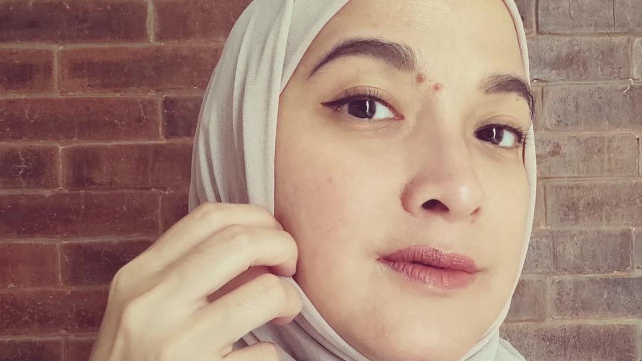 Momen Andhara Early Nangis Usai Khatam Quran Kelima Kalinya, Tak Kuasa Tahan Haru
