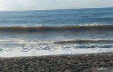 6 Daerah Pesisir Bali Waspada Rob Imbas Fenomena Bulan Purnama, Ini Lokasinya
