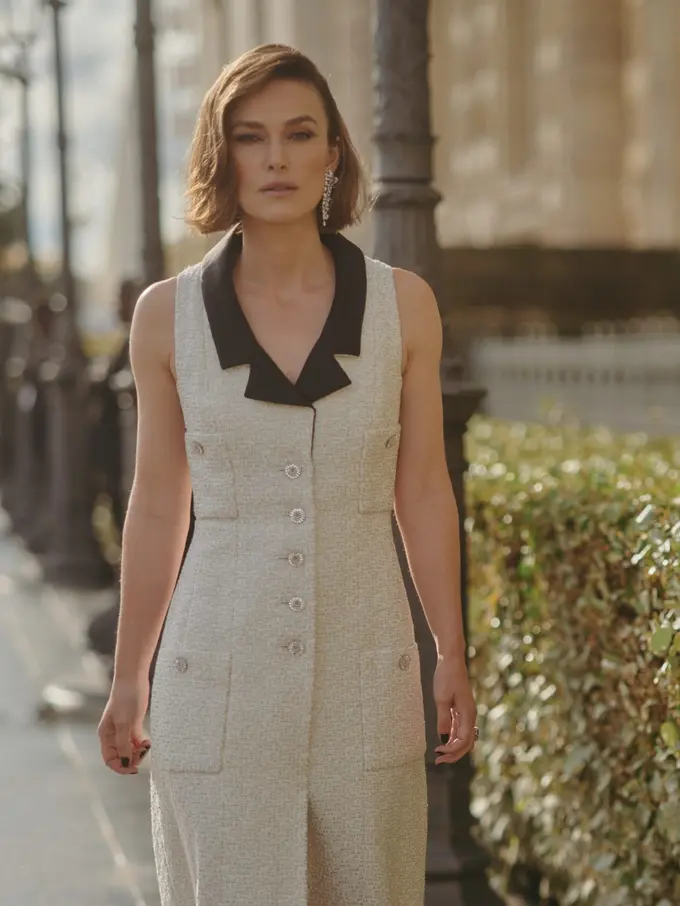 4 Adu Gaya Evening Gown Seleb di Bal d’Été Chanel: Kilau Feminin dari Penelope Cruz hingga Sofia Coppola