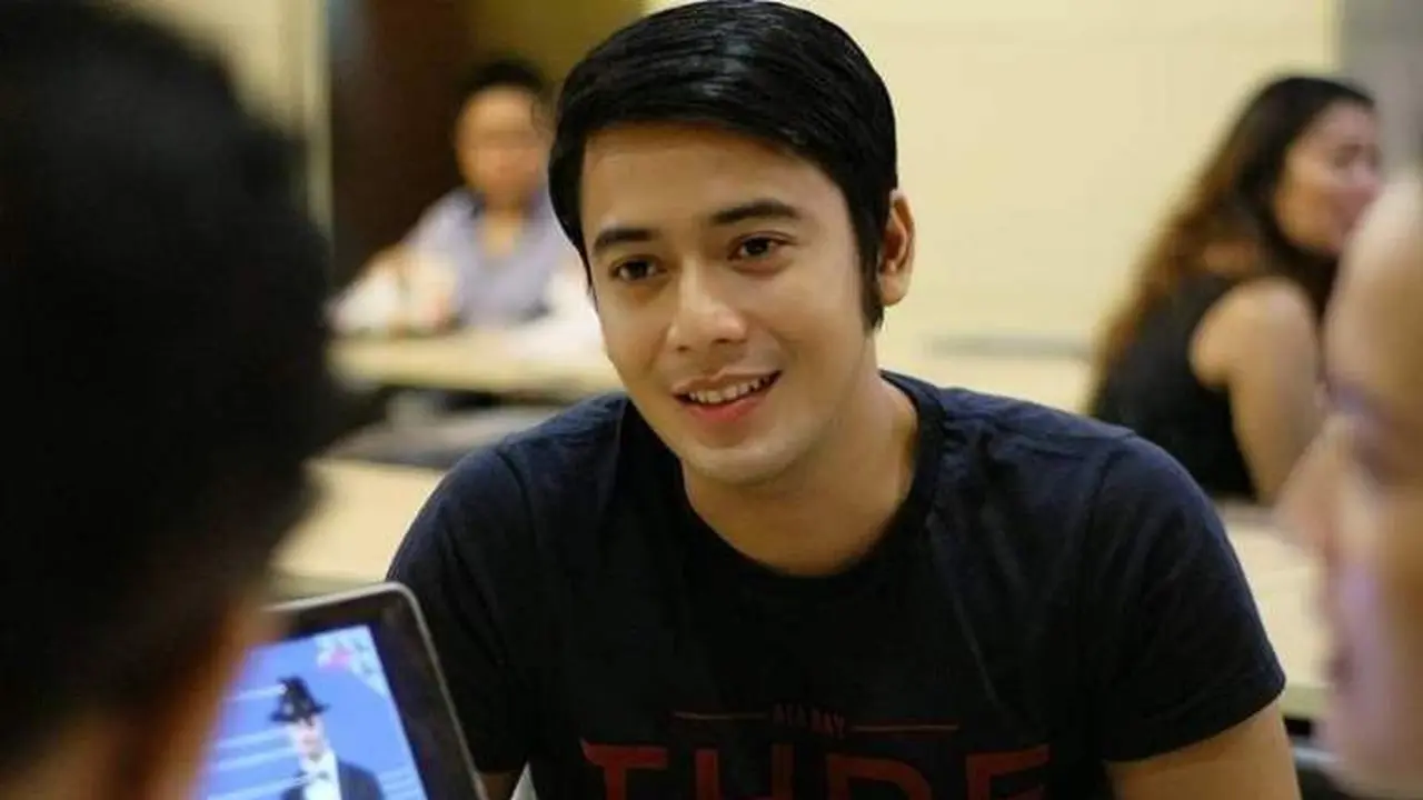 [Bintang] Kriss hatta