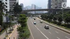Kondisi lalu lintas di Ibu Kota Jakarta, Selasa (24/12/2019). Libur Natal dan Tahun Baru membuat kondisi lalu lintas di Jakarta lengang. (Liputan6.com/Angga Yuniar)