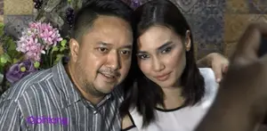 Pasca menikah pada 22 Januari 2016 lalu, Feby Febiola dan Franky Sihombing berusaha menjalin sesuatu yang baik dalam rumah tangga. Bahkan mereka berdua tidak pernah menunda untuk segera memiliki momongan.