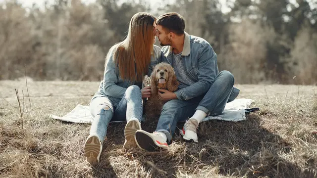 tanda aquarius jatuh cinta