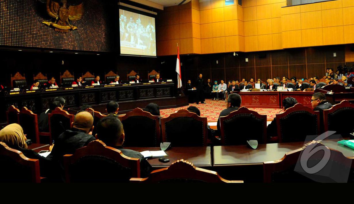 Sidang sengketa Pilpres 2014 kembali digelar di Mahkamah Konstitusi, Jakarta, Senin (11/8/2014) (Liputan6.com/Andrian M Tunay)