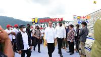 Presiden Joko Widodo (Jokowi) meresmikan Bendungan Multifungsi Bintang Bano di Kecamatan Brang Rea, Kabupaten Sumbawa Barat, NTB, Jumat (14/1/2022). (Dok. Kementerian PUPR)