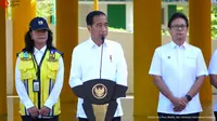 Presiden Joko Widodo atau Jokowi meresmikan pembangunan rehabilitasi dan renovasi sarana prasarana pendidikan di Kalimantan Tengah (Kalteng), Kamis (27/6/2024).