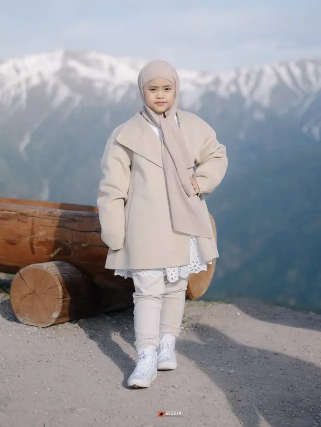Maryam, Anak Sulung Oki Setiana Dewi
